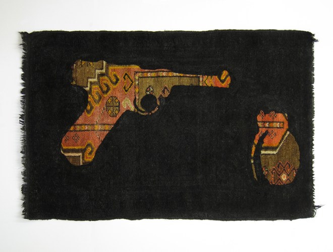 Sortiment 1_ (aus der Serie WAR CARPETS)_Rose Stach